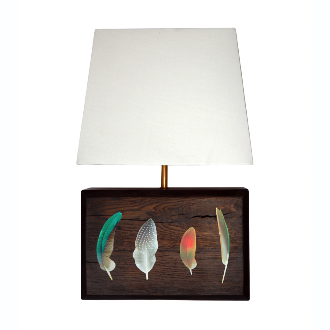 BIRD FEATHERS Oak Base Table Lamp
